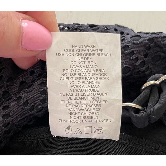 Swim Solutions Bow Front Black Swimdress Size 8 Tummy Control‎ Bust Support NWT - Picture 6 of 6